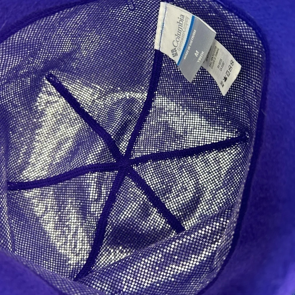 D07.8 Columbia Youth Purple Beanie